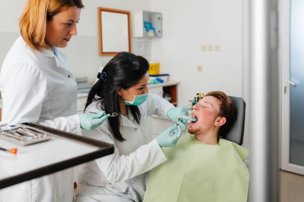 Best Urgent Tooth Repair  in Neodesha, KS